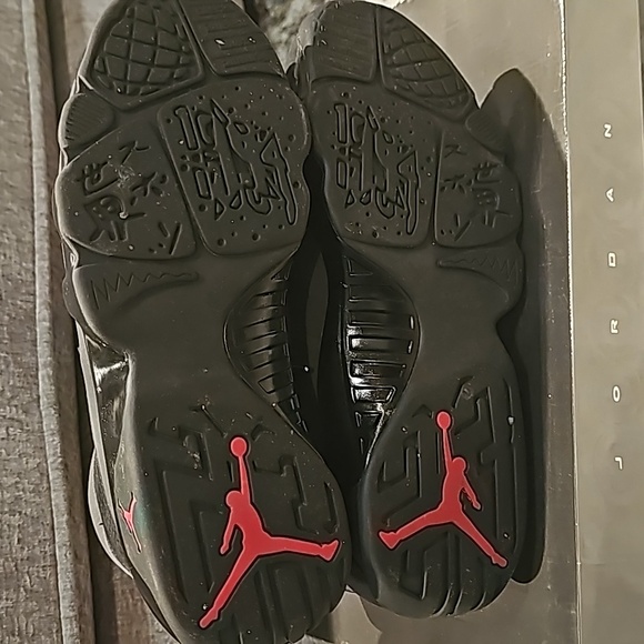 Air Jordan 9 Retro - Picture 5 of 8